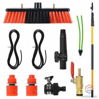 Bagaimanakah saya membersihkan berus pada tiang yang diberi makan air?